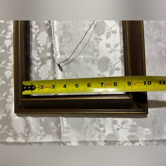 Antique Victorian Deep Walnut with gold trim Picture Frame - Picture 7 of 15